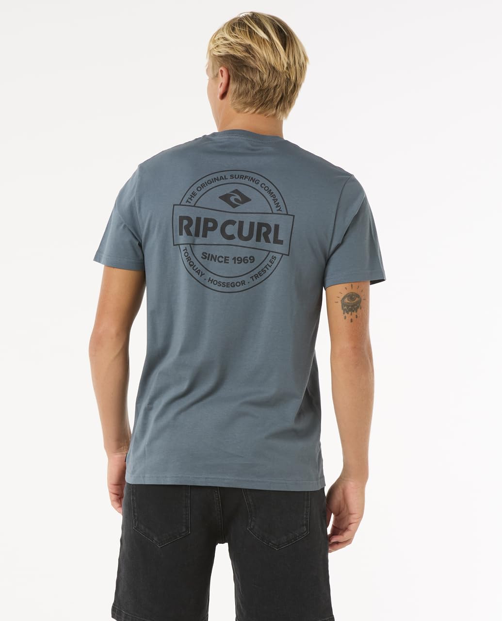 Rip Curl Men's Graphic Short Sleeve Crew Neck T-Shirt, Standard Fit - Image 2
