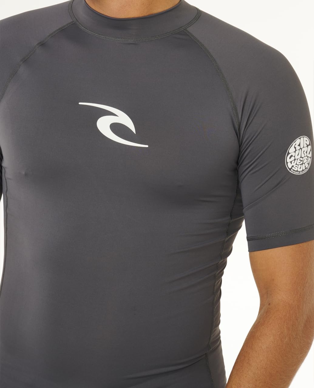 Rip Curl Men's Waves UPF 50 Performance Short Sleeve Rashguard - Image 2